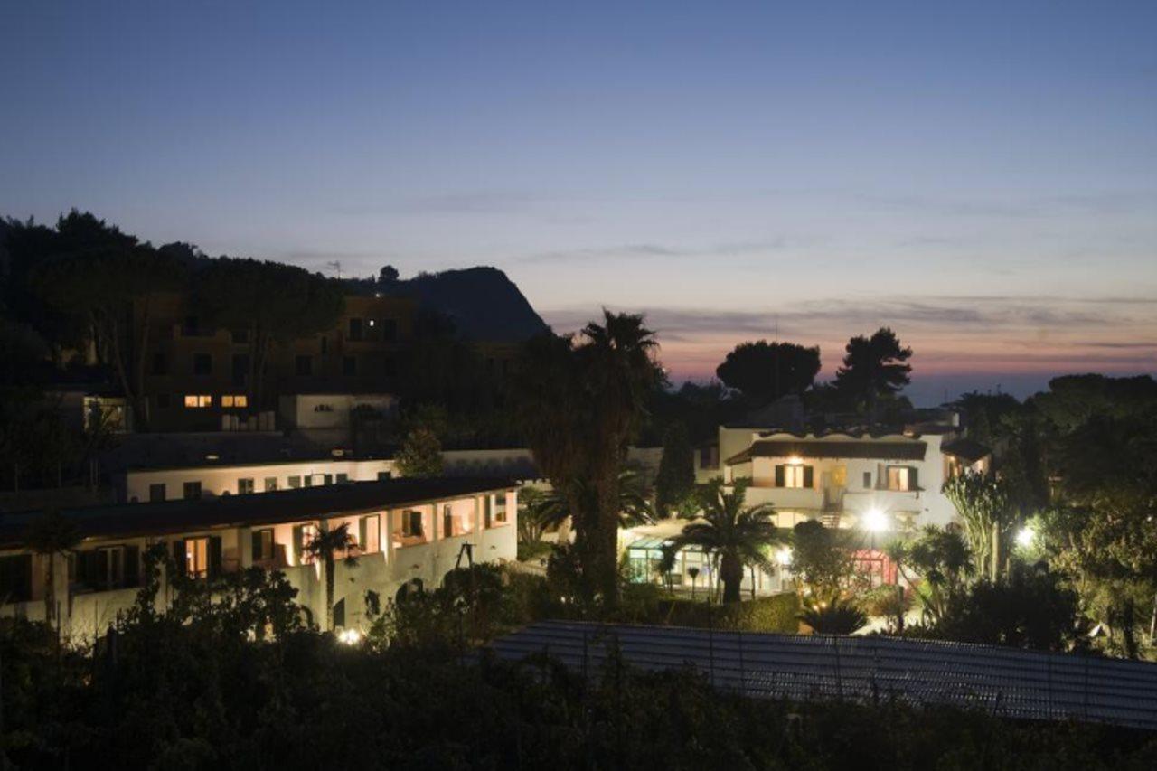 Park Hotel Terme Mediterraneo Forio  Exterior photo