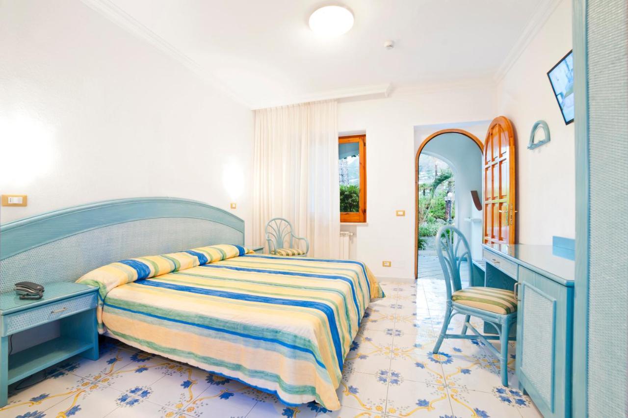 Park Hotel Terme Mediterraneo Forio  Exterior photo